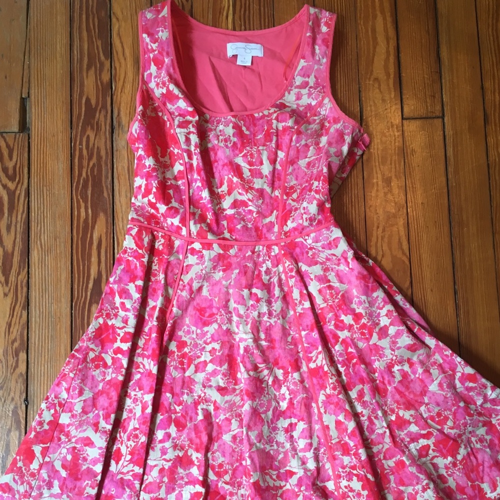 Bright pink floral dress.NWOT. Jessica Simpson.